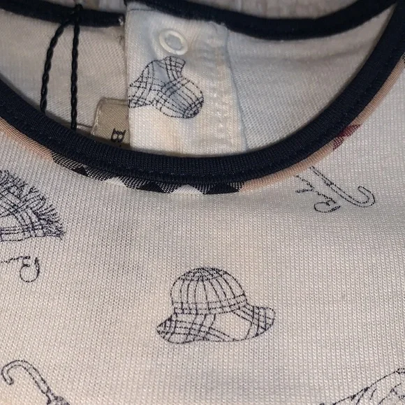 NWT Burberry Rainy Day Top 12M Baby Girl Raincoats & Umbrellas - Picture 3 of 14